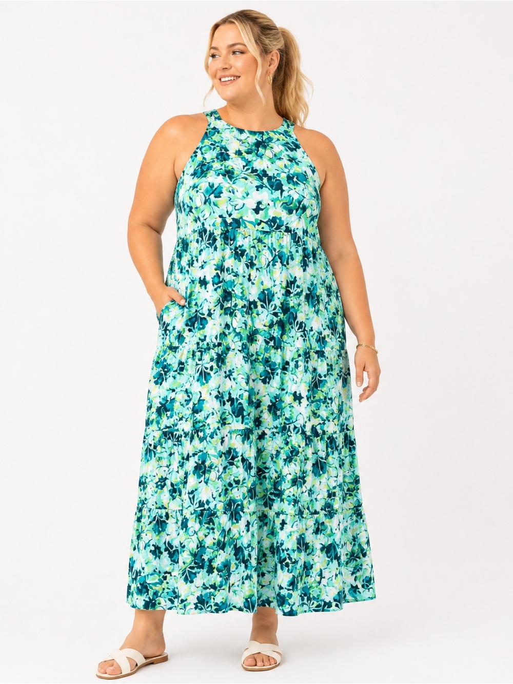 Torrid‎ NWOT Tiered Maxi Dress High neckline sleeveless size 2X female blonde
